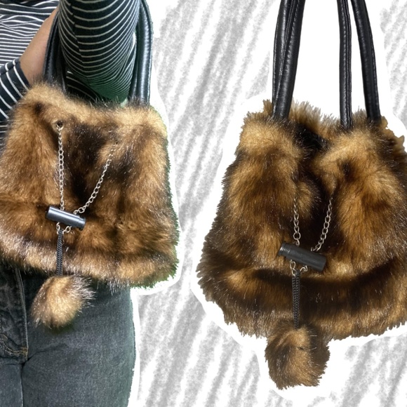 Faux Fur Handbag - Picture 3 of 3